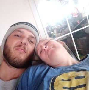 Meet your Posher, Charles